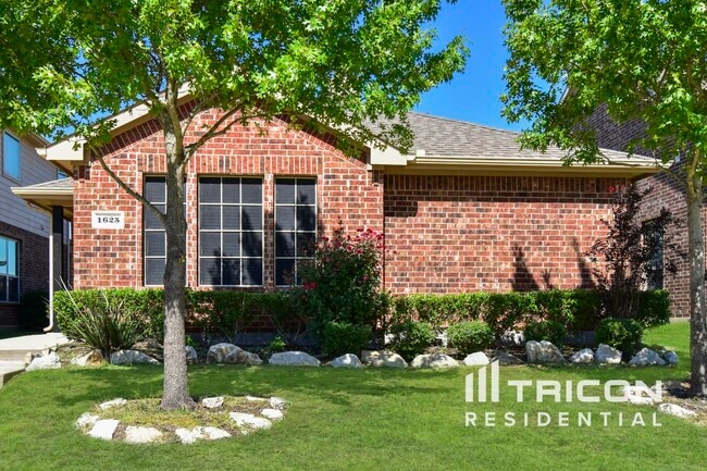 Building Photo - 1625 Applegate Way
