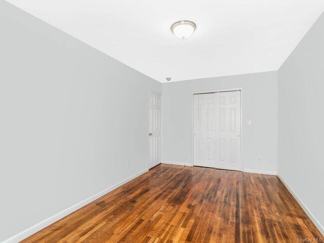 Building Photo - 3358 Colden Ave