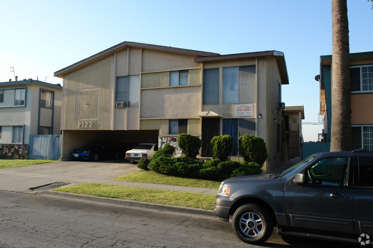 Foto del edificio - 2122 W El Segundo Blvd