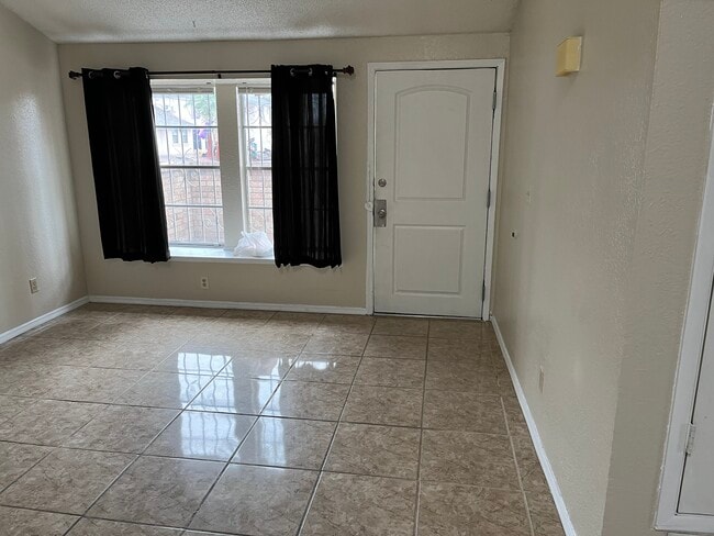 Building Photo - 11631 James Watt Dr