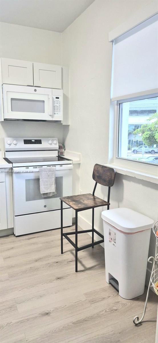 Foto del edificio - 2542 SW 8th St