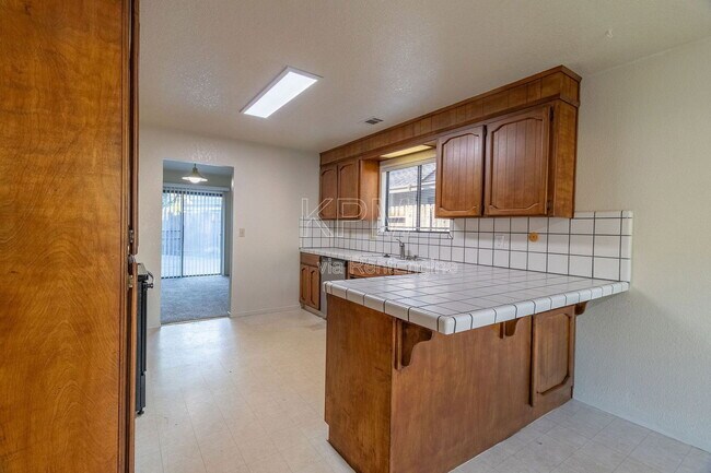 Foto del edificio - 8941 Blue Fox Way