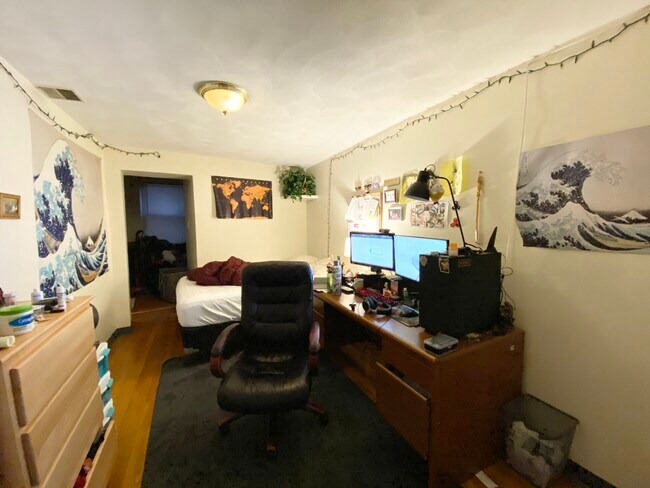 Foto del edificio - 838 Huntington Ave