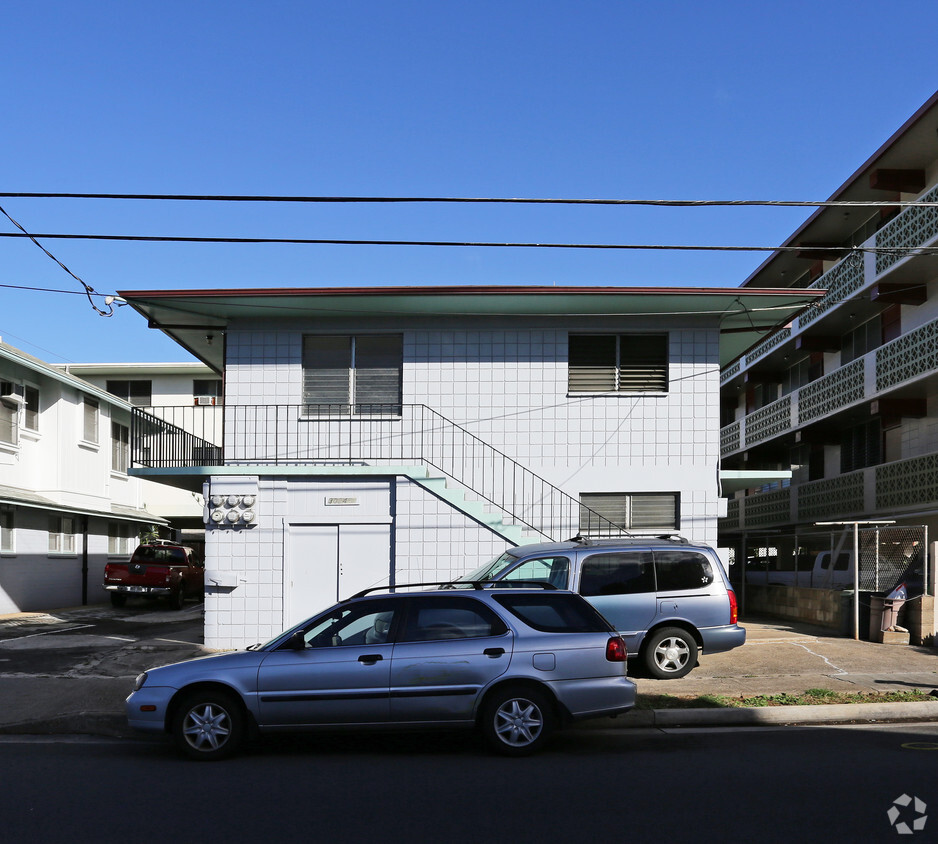 Building Photo - 724 Kamuela Ave