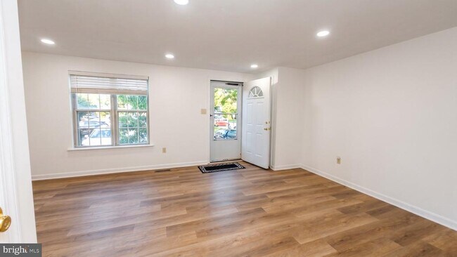 Building Photo - 1463 Mobley Ct