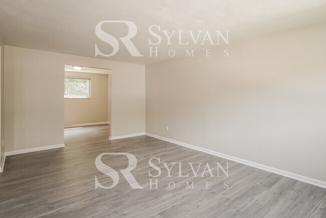 Foto del edificio - Remarkable Value. Unbeatable Location!