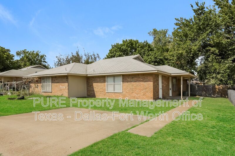 Primary Photo - 3407 Orchard St