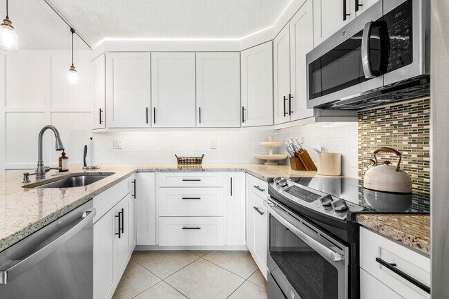 Foto del edificio - 2428 24th Ct