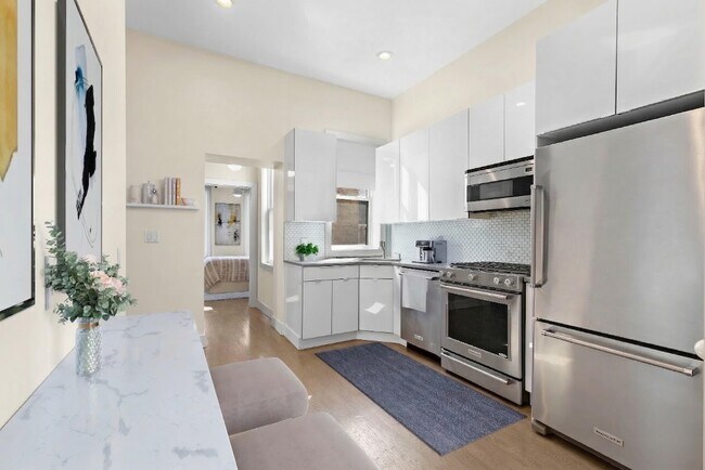 Foto del edificio - 2614 Palisade Ave