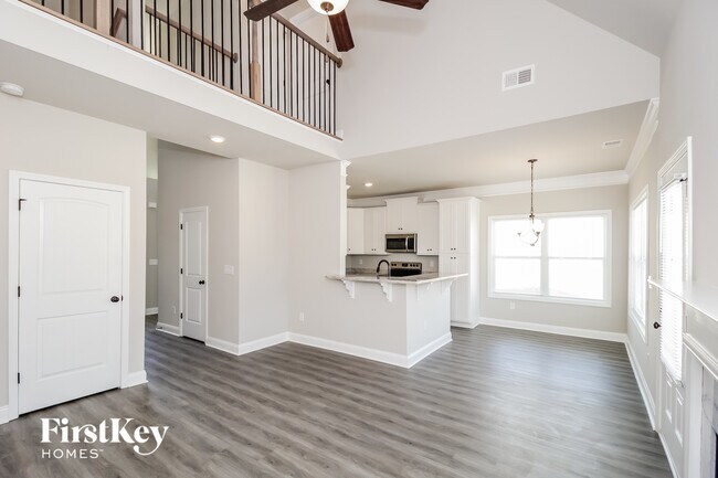 Building Photo - 55 Cranbrooke Ln