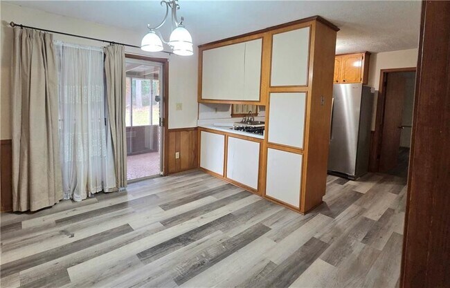 Foto del edificio - 6593 Katie Ln