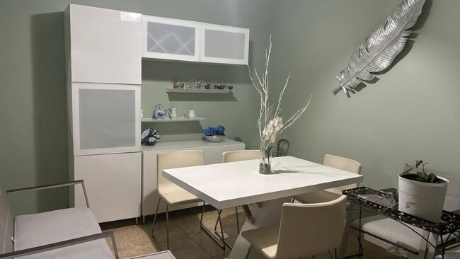 Building Photo - 2821 Eagle Claw Ct