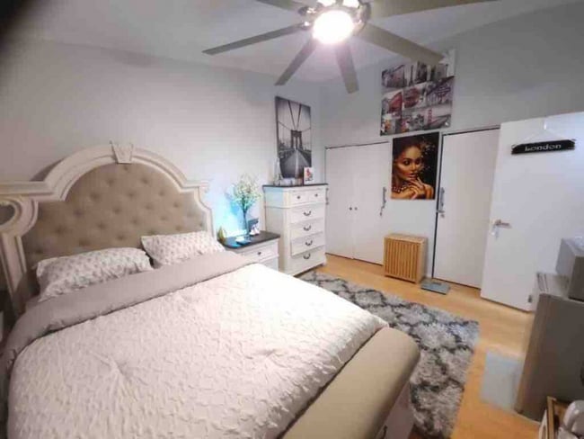 Building Photo - 8012 Valley Manor Rd