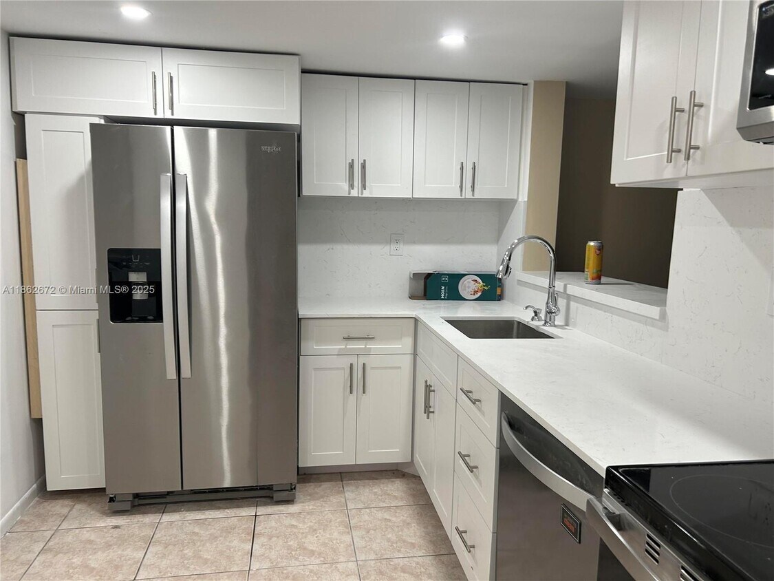 Foto principal - 8540 SW 133rd Avenue Rd