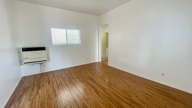 Photo - 2343 Market St Apartment