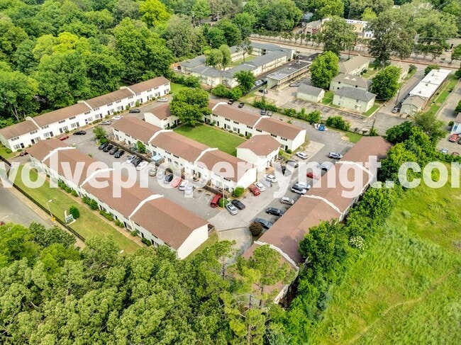 Building Photo - 3455 Pruett Ct