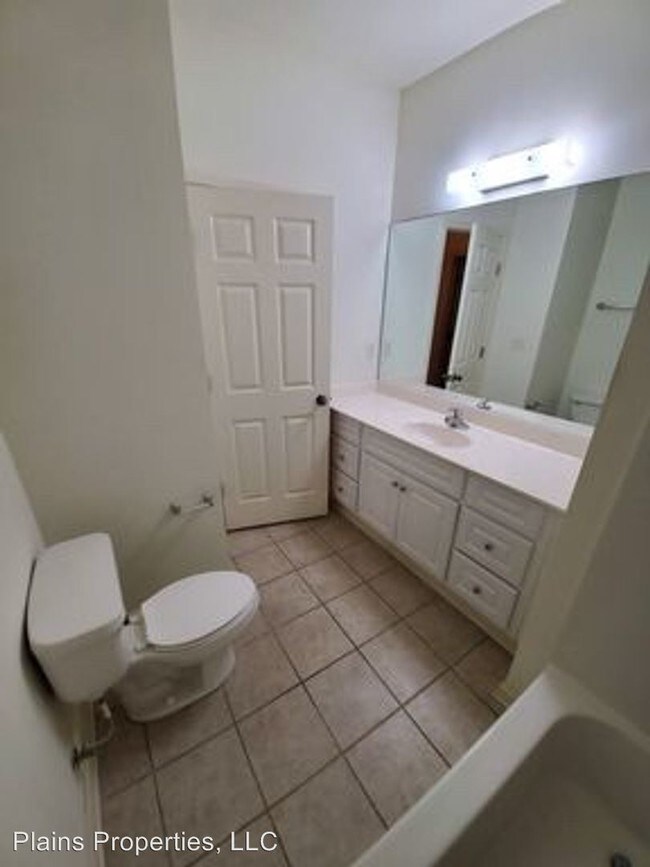 Building Photo - 1 br, 1 bath House - G-101 Mill Creek