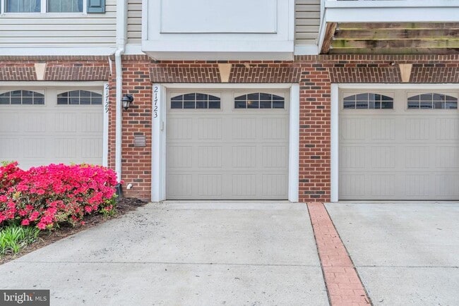 Building Photo - 21723 Indian Summer Terrace