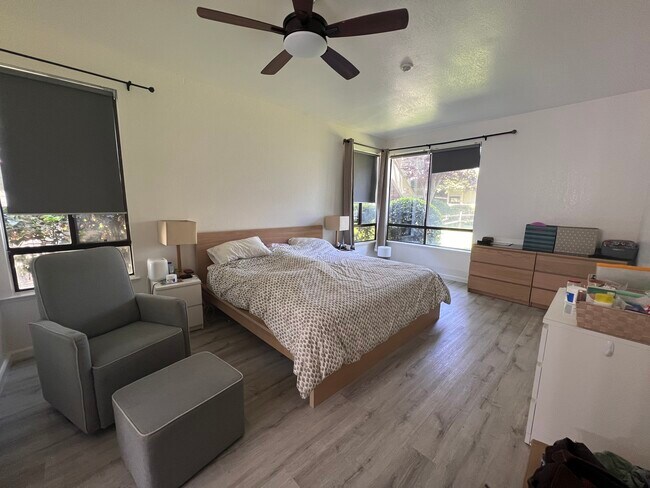 Building Photo - 39911 Parada St