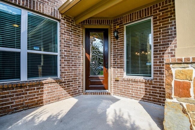 Building Photo - 3515 Summer Ranch Dr