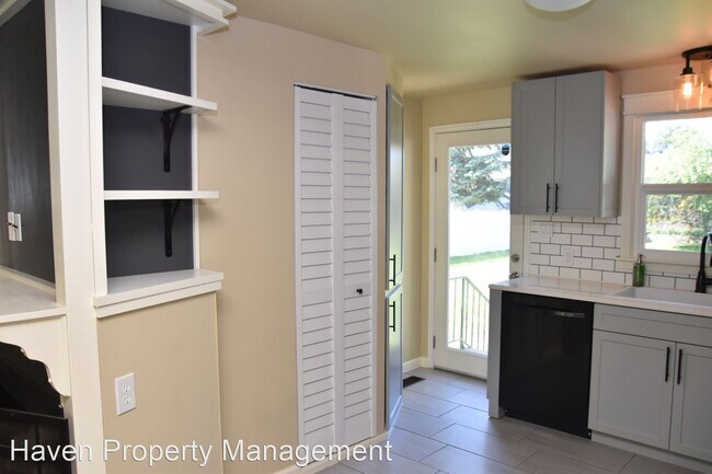 Foto del edificio - 2 br, 1 bath House - 2407 Lexington St