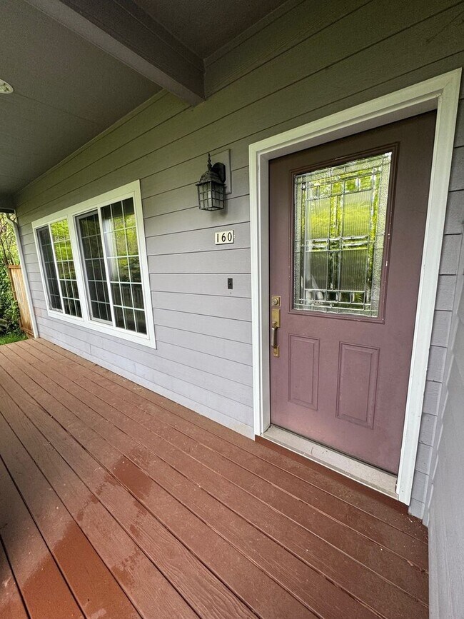 Foto del edificio - 3 Bedroom 2 Bath at Astoria