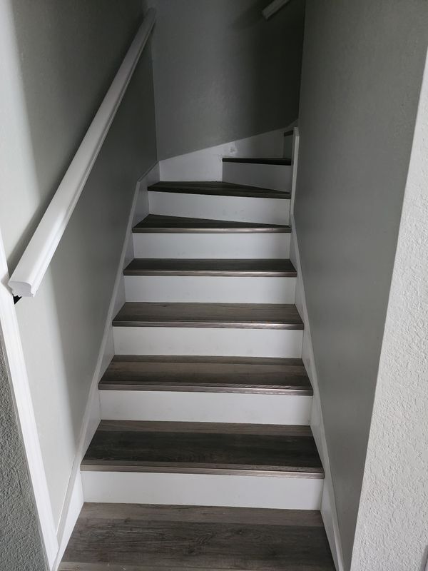 Building Photo - 104 5th St