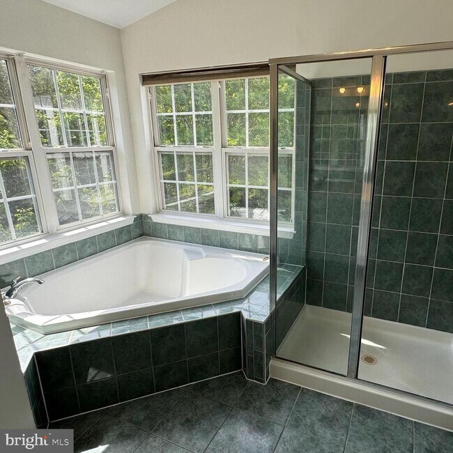 Building Photo - 13642 Flying Squirrel Dr