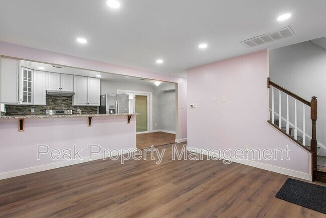 Foto del edificio - 111 Marlin Dr