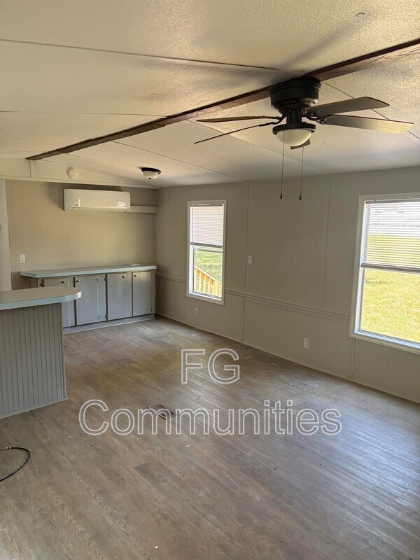 Building Photo - 1754 Zion Rd