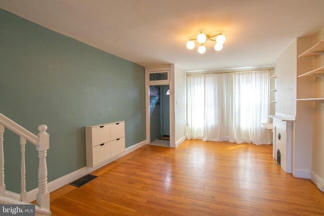 Foto del edificio - 1622 S Bancroft St