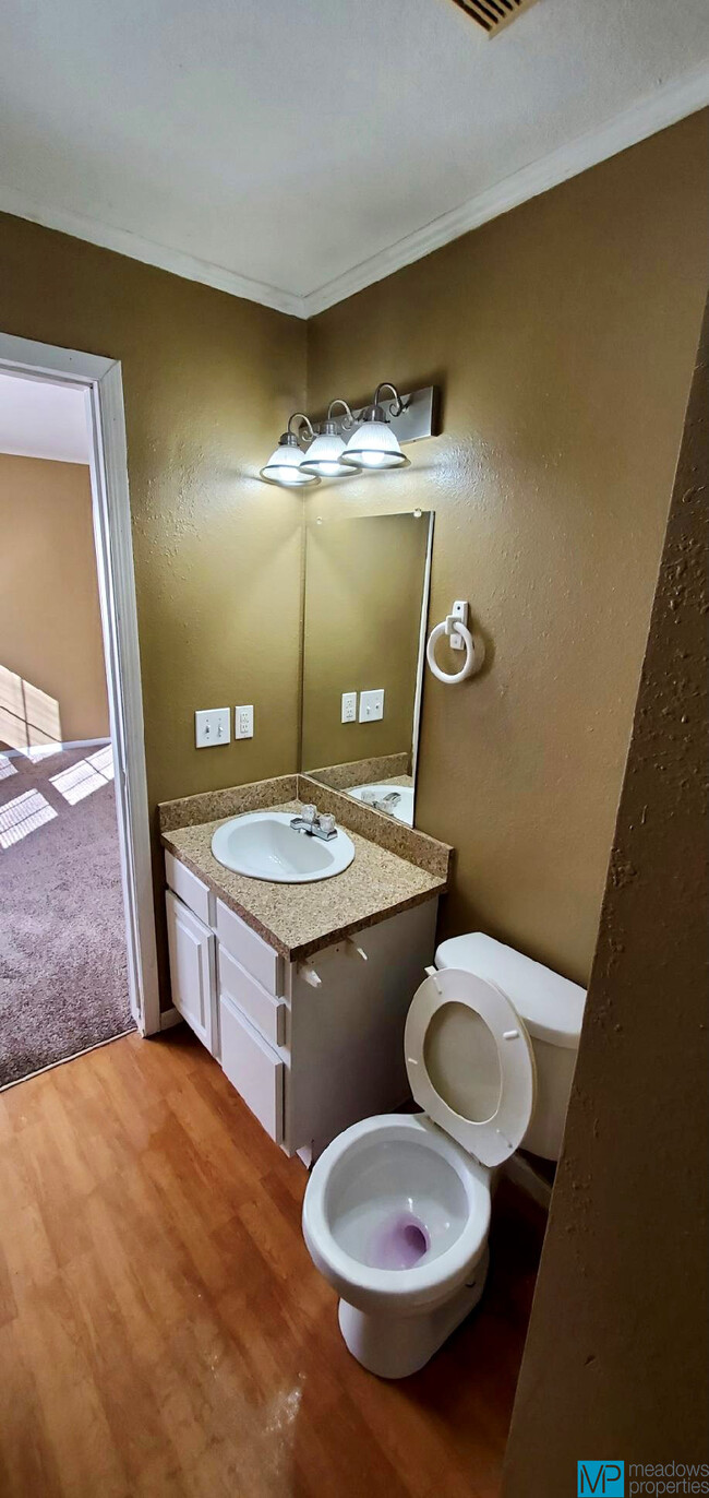 Foto del edificio - 122 Meadows Ln