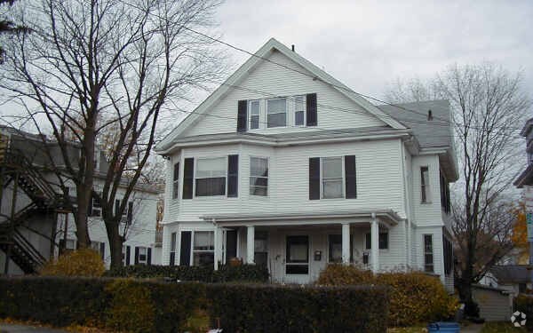Primary Photo - 64-66 Church St