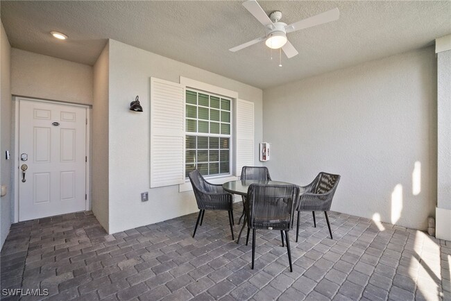Foto del edificio - 15980 Grassland Ln