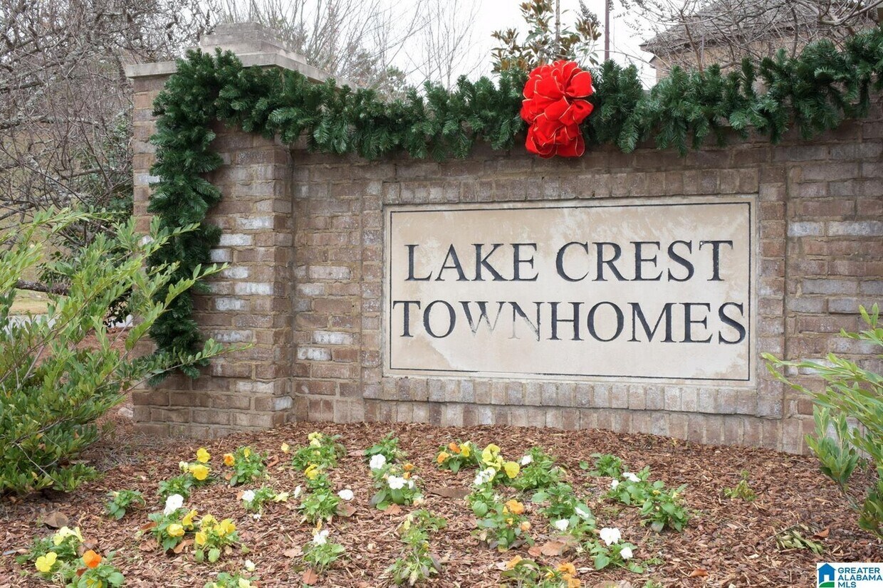 627 Flag Cir, Hoover, AL 35226 Townhome Rentals in Hoover AL