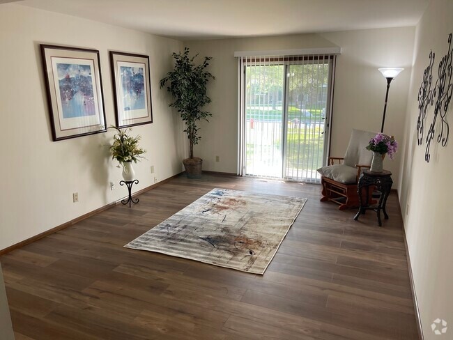 Living Room - 6850 W Kathleen Ct