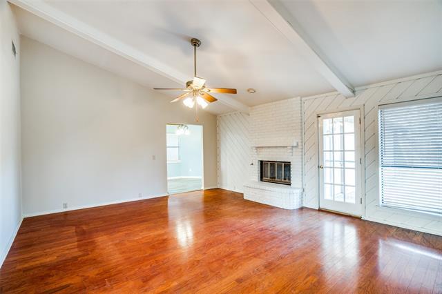 Building Photo - 1103 Meadow Creek Dr