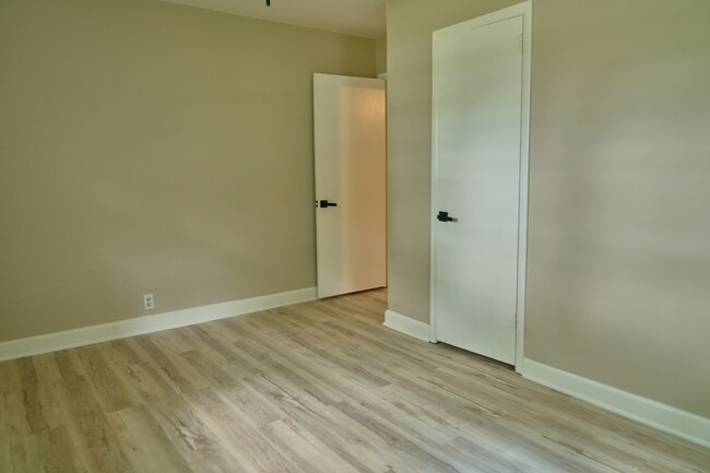 Foto del edificio - 1704 S Jersey Ave