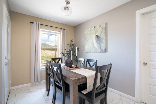 Foto del edificio - 1512 River Bend Dr