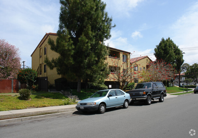 Foto del edificio - La Fonda