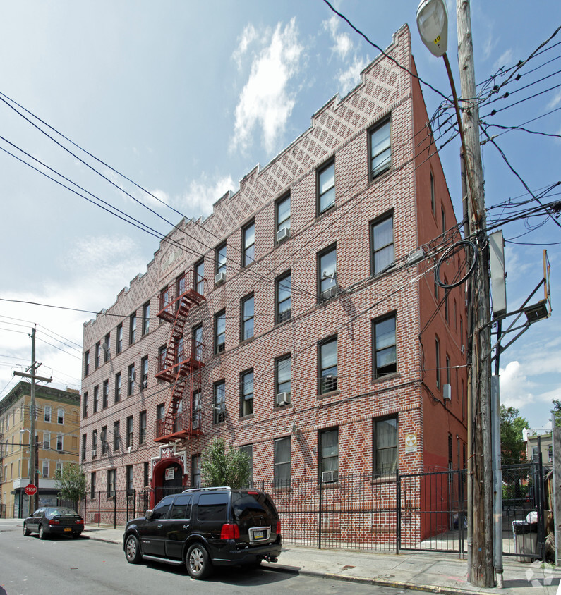 Primary Photo - 127 Mckinley Ave