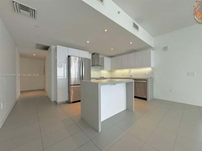 Foto del edificio - 1600 NE 1st Ave