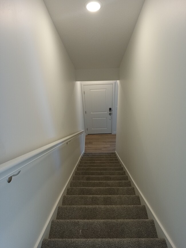 Building Photo - 238 W Paramount Ave