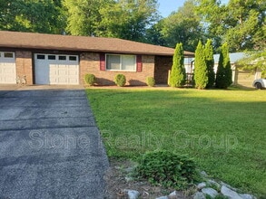 Building Photo - 3877 E Beulah Ave