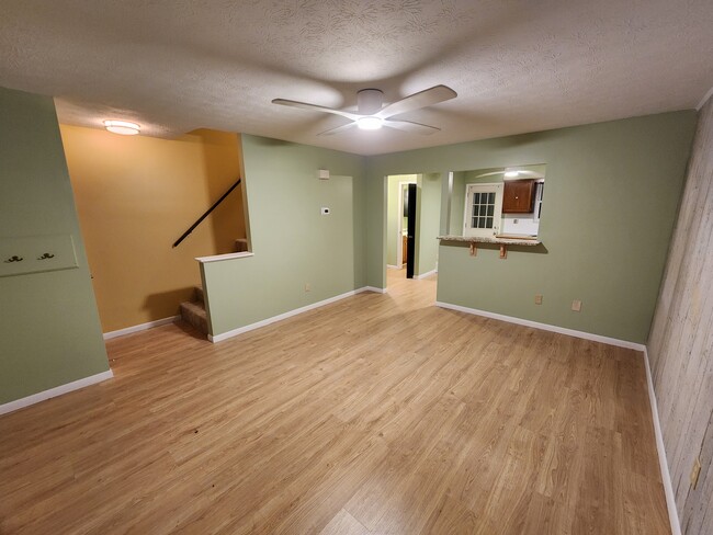 Building Photo - 2934 Pressler Rd