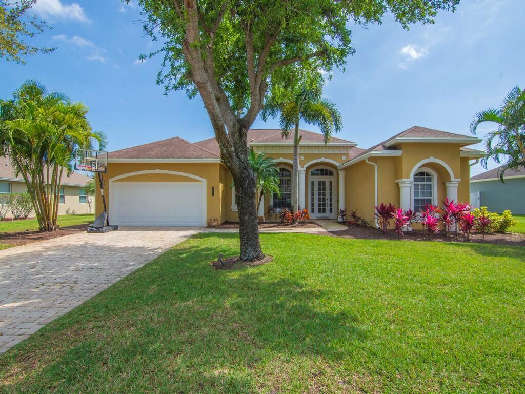 Primary Photo - 6420 Parklane Ct