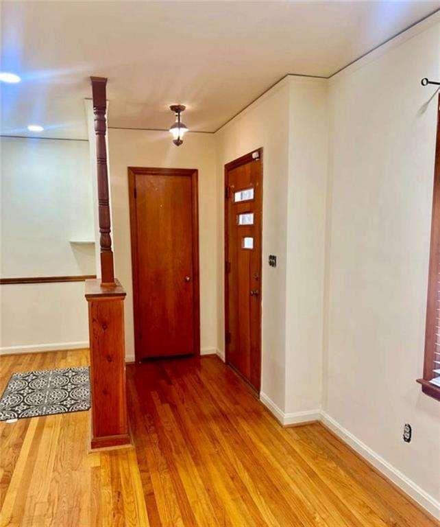Foto del edificio - 2560 Wood Valley Dr