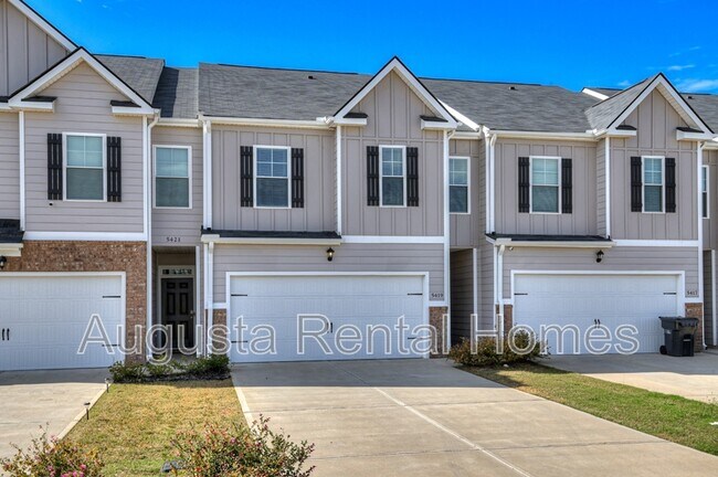 Foto del edificio - 5419 Thrasher Ln