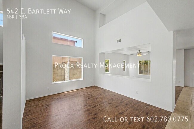 Foto del edificio - 542 E Bartlett Way