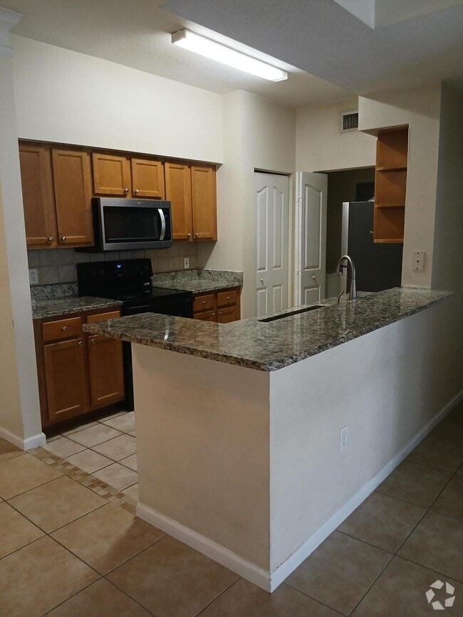 Building Photo - 9833 Baywinds Blvd